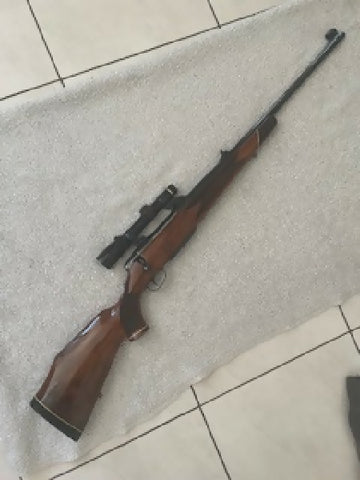 19344202
