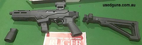 413923