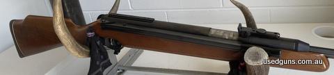 421858
