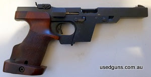 425921