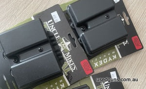 425990