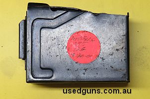 441133