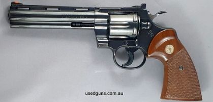 445593