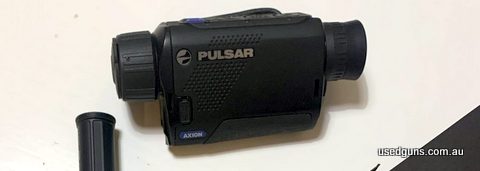 453058