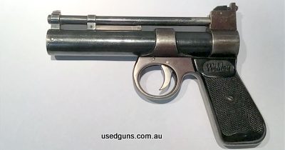 453749