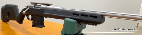 453911