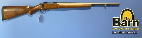 468647