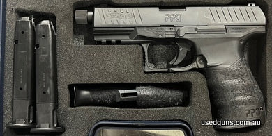 469553