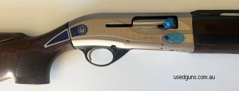 472747