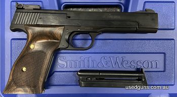 489521
