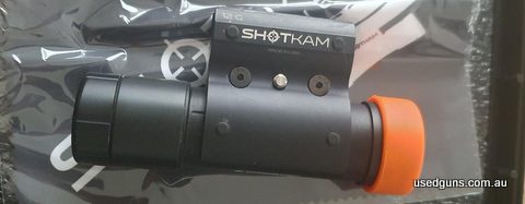 493334