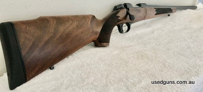 493906