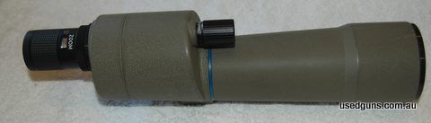 504093