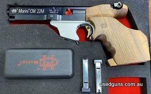 522704