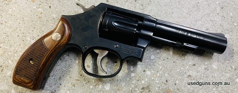 526357