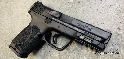 527343