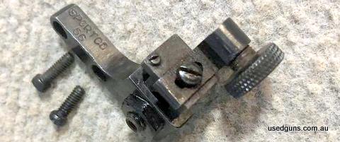 527378