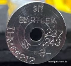 537526