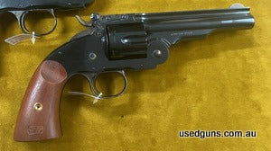 569070