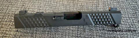 576526