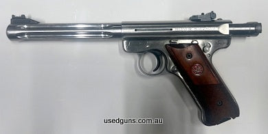 599599