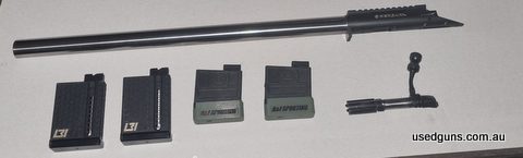 608313