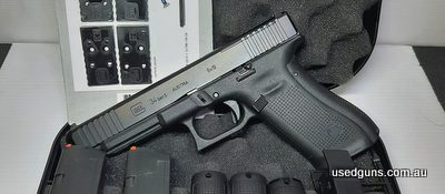 608791
