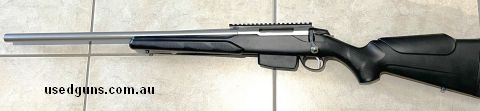 617137