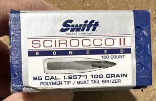727852