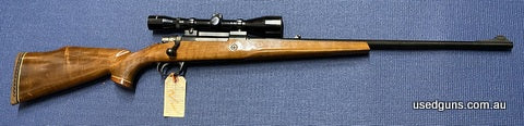568964