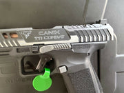 c1vQX26e9U